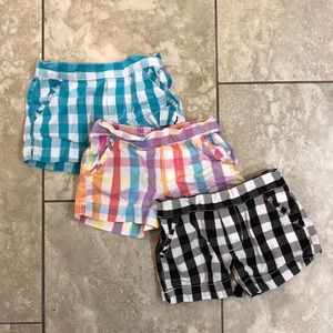 Set of toddler shorts
